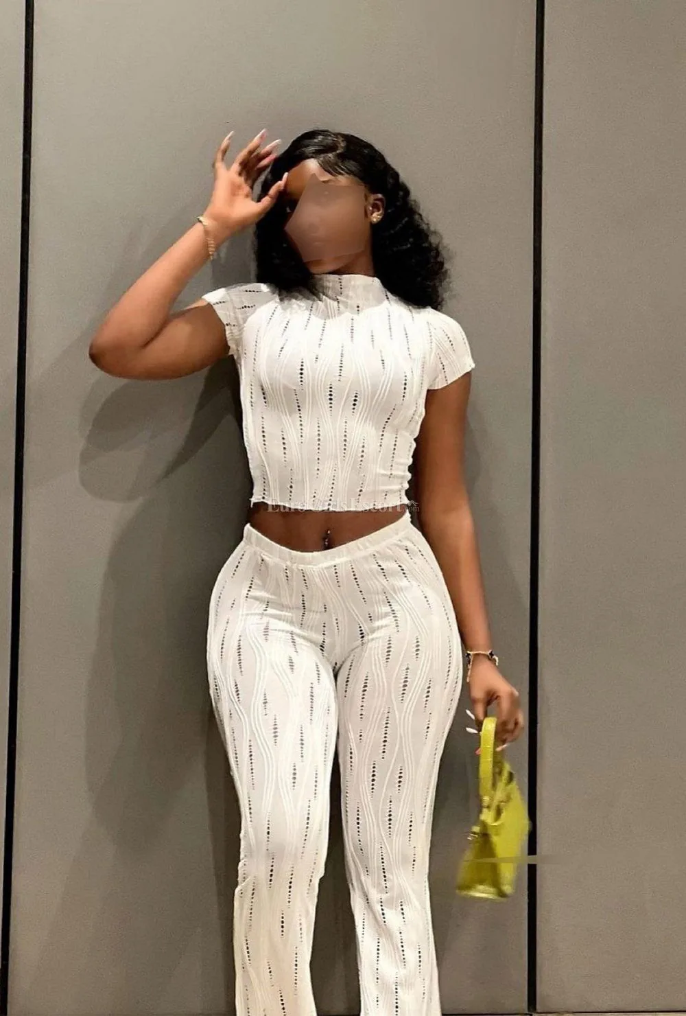 Fatoumata escort Cambridge